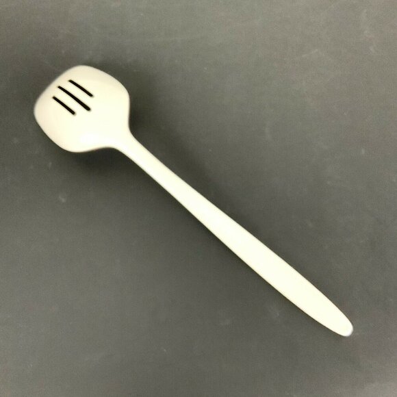 Hutzler Melamine Slotted Spoon White Vintage Kitchen Utensil Made In Thailand - Picture 2 of 3